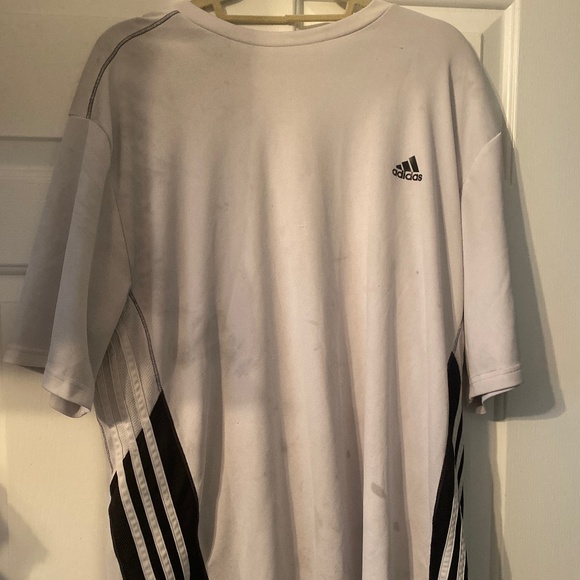 Mens 2XL Adidas White &!Black Striped Jersey Climate Control - Picture 1 of 4
